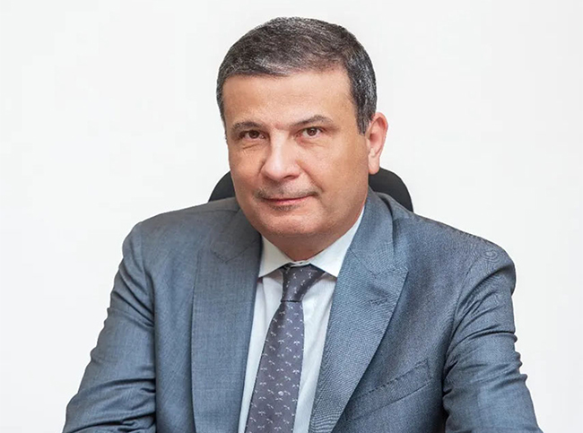 علاء فاروق رئيس مجلس إدارة البنك الزراعي المصري