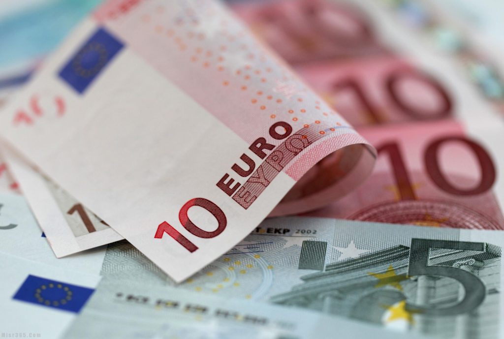 سعر اليورو اليوم فى البنوك المصرية 14-6-2022 لحظة بلحظة سعر اليورو اليوم فى البنوك المصرية لحظة بلحظة