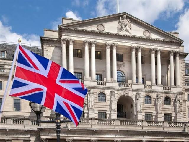 بنك إنجلترا يتوقع تغيير خطط «المركزي» ببيع السندات خلال الشهر المقبل