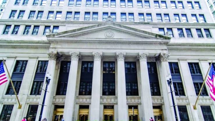 عضو بالاحتياطي الفيدرالي يتوقع زيادة كبيرة بمعدلات الفائدة سبتمبر الجاري