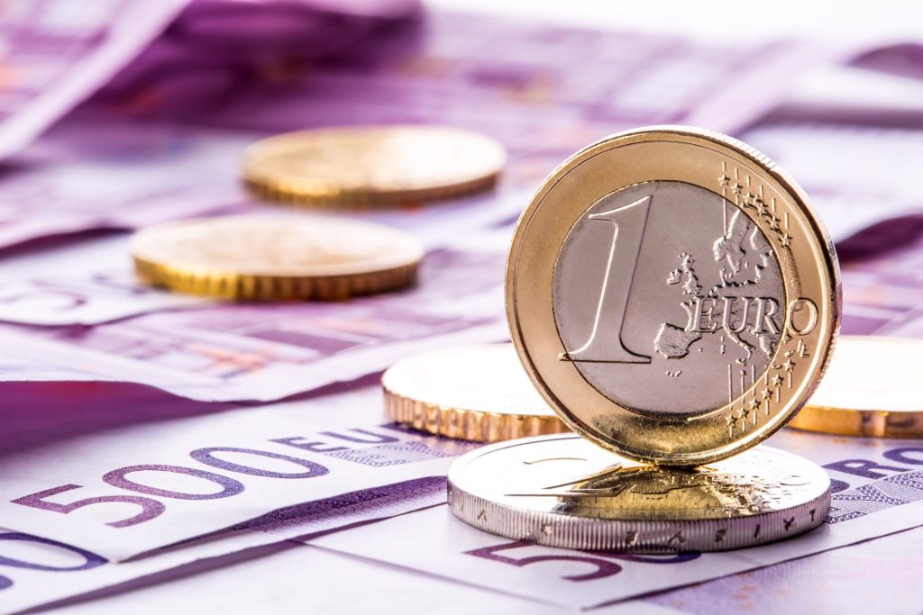سعر اليورو بالبنوك أمام الجنيه اليوم الثلاثاء 20-9- 2022 سعر اليورو في البنوك المصرية