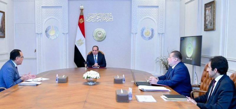 اجتماع الرئيس السيسي مع الدكتور مصطفى مدبولي رئيس مجلس الوزراء وحسن عبد الله محافظ البنك المركزي
