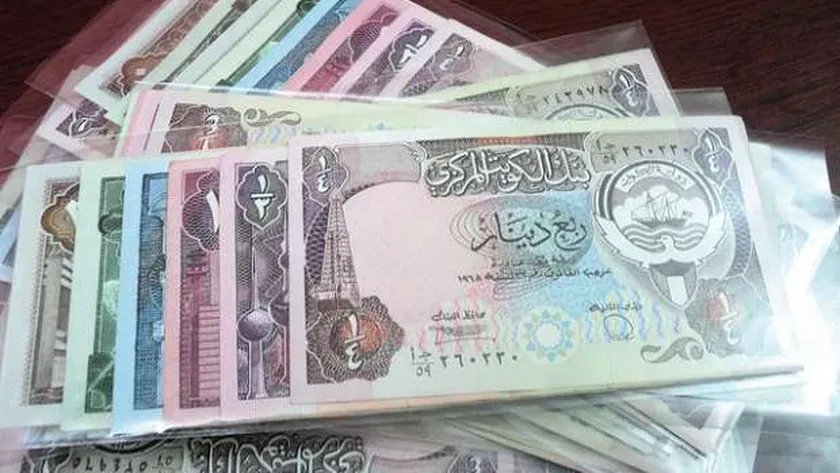 سعر الدينار الكويتي في البنوك المصرية