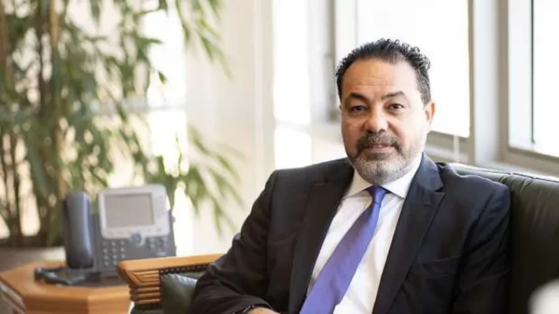 محمد عباس فايد, الرئيس التنفيذي لبنك أبو ظبي الاول
