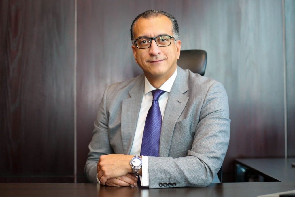 «الأهلي المتحد»يطلق باقة «EDGE»ذات المزايا الحصرية أسامة السيد,نائب الرئيس التنفيذي - التجزئة المصرفية بالبنك الأهلي المتحد – مصر