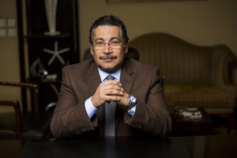 حسن غانم, رئيس بنك التعمير والإسكان
