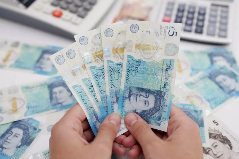 سعر الجنيه الاسترليني في البنوك المصريه