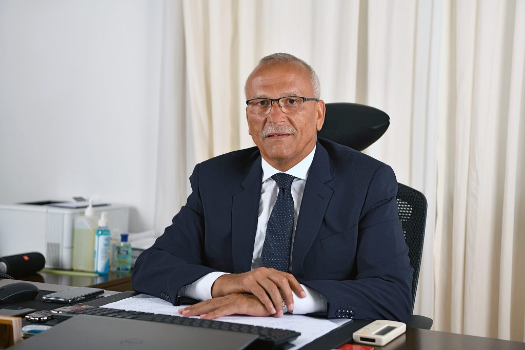«كونتكت» تخطط لاقتحام 4 أسواق أفريقية وخليجية خلال 2023 سعيد زعتر الرئيس التنفيذي لشركة كونتكت المالية القابضة