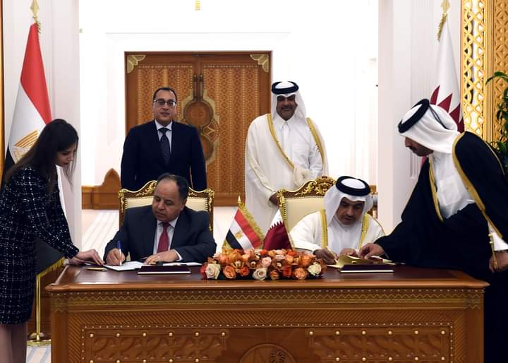 مراسم توقيع اتفاقية بين حكومتي مصر وقطر