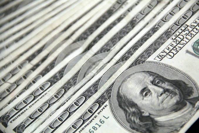 سعر الدولار بالبنوك أمام الجنيه اليوم الأربعاء 15-3-2023
