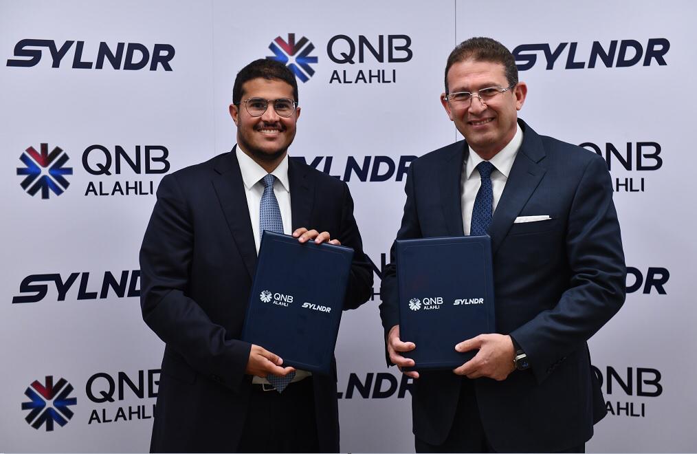 محمد بدير الرئيس التنفيذي ل QNB الأهلي، وعمر الدفراوي المدير التنفيذي لشركة سلندر مصر