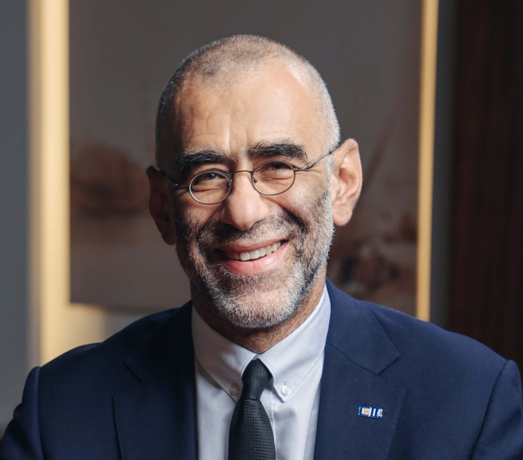 البنك التجاري الدولي يربح 22.4 مليار جنيه في 9 شهور بمعدل نمو 83.7% حسين أباظة الرئيس التنفيذي - البنك التجاري الدولي مصر