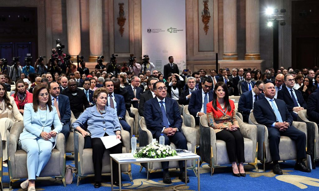 رئيس الوزراء: آمل أن نشهد إنشاء أول مكتب إقليمي لبنك التنمية الجديد في العاصمة الإدارية الجديدة جانب من المؤتمر