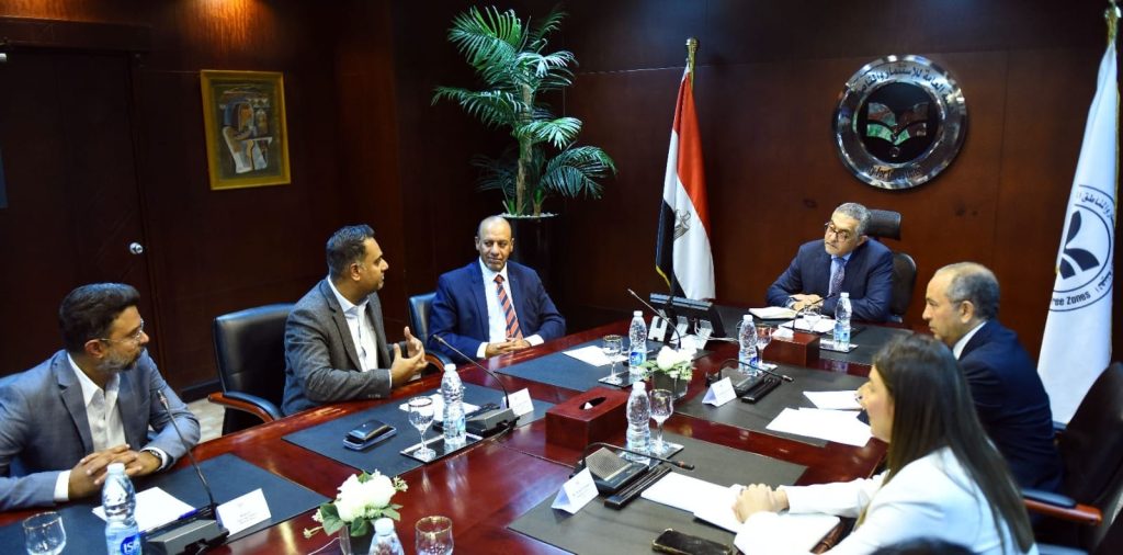 هيئة الاستثمار و«بلاك آند ديكر» الأميركية تبحثان إنشاء أول مصنع للمعدات والأدوات الكهربائية بالمنطقة