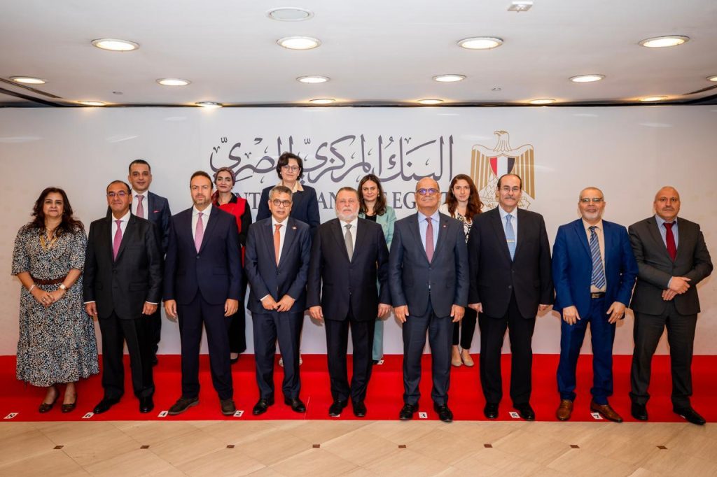 البنك المركزي المصري يوقع مذكرة تفاهم مع نظيره التونسي لتعزيز التعاون في المجال المصرفي