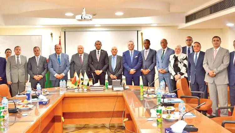 وفد من مدغشقر يطلع على جهود البنك الزراعى فى دعم التنمية الزراعية