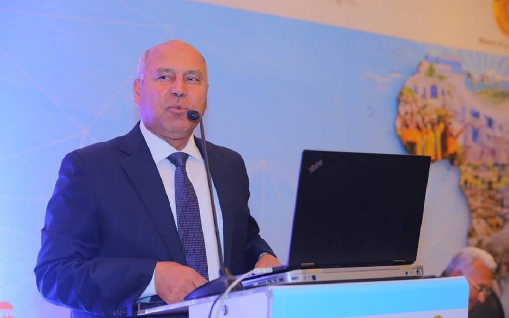 الفريق كامل الوزير وزير الصناعة والنقل