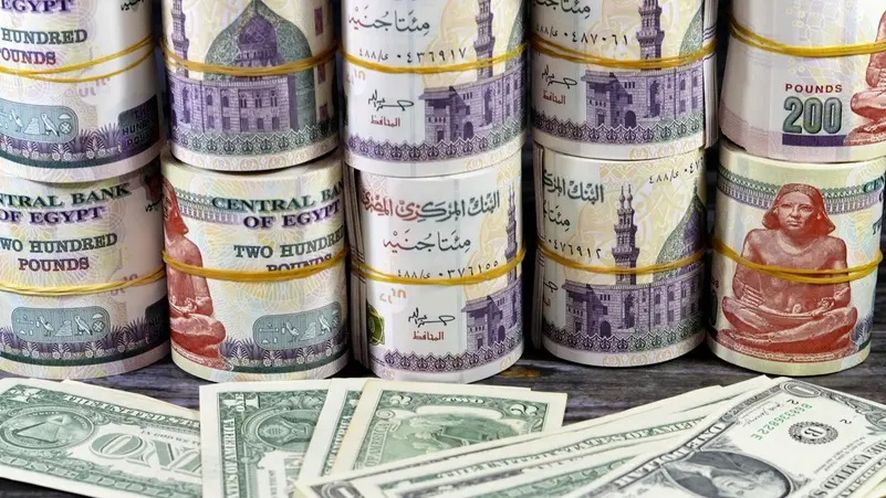 «هيرميس» تتوقع ارتفاع الدولار بمصر العام المقبل لهذا السعر توقعت شركة "إي إف جي هيرميس" ارتفاع الدولار إلى 51.75 جنيهًا العام المالي المقبل