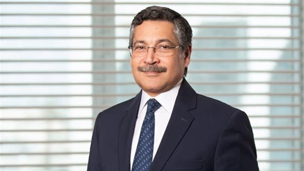 حسن غانم، الرئيس التنفيذي العضو المنتدب لبنك التعمير والإسكان
