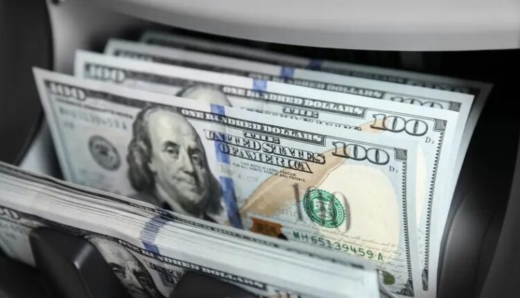 تراجع سعر الدولار الأمريكي أمام الجنيه المصري، اليوم الخميس 8 مايو