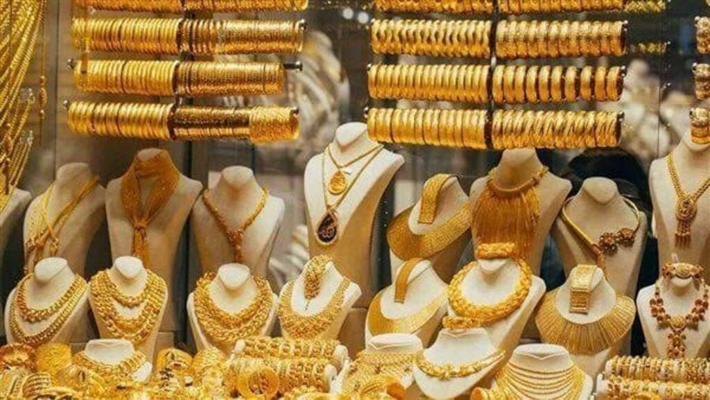 انخفضت أسعار الذهب في مصر مع بداية تعاملات اليوم السبت