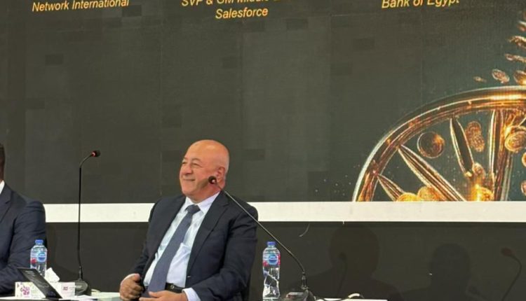 أبو الفتوح : البنك الأهلي يرصد 500 مليون جنيه استثمارات سنوية لتعزيز البنية التكنولوجية