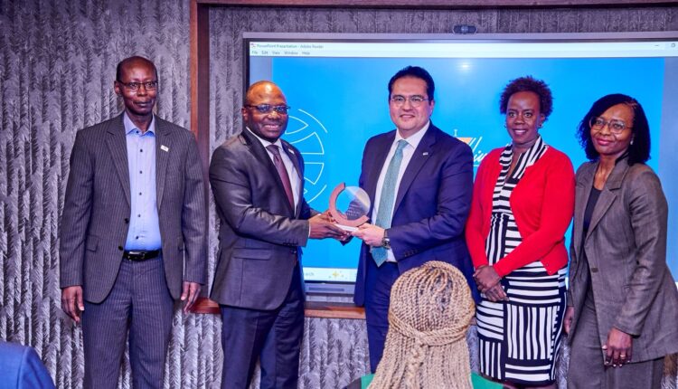 البنك التجاري الدولي يحتفل بتخريج دفعة برنامج الائتمان المصرفي بكينيا