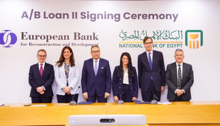 البنك الأهلي يوقع اتفاقية لدعم المشروعات الصغيرة والمتوسطة بـ 100 مليون دولار