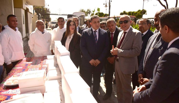 البنك الزراعي يوزع آلاف الوجبات على الأسر الأولى بالرعاية في الأقصر