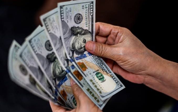 سعر الدولار